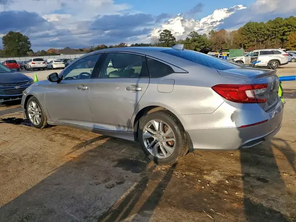 1HGCV1F15JA255132 2018 HONDA ACCORD - Image 2