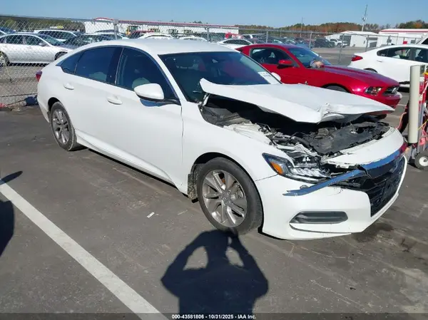 1HGCV1F15JA256040 2018 HONDA ACCORD - Image 1