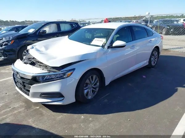 1HGCV1F15JA256040 2018 HONDA ACCORD - Image 2