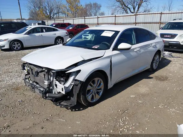 1HGCV1F15JA260282 2018 HONDA ACCORD - Image 2