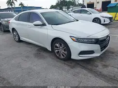 1HGCV1F15JA261626 2018 HONDA ACCORD