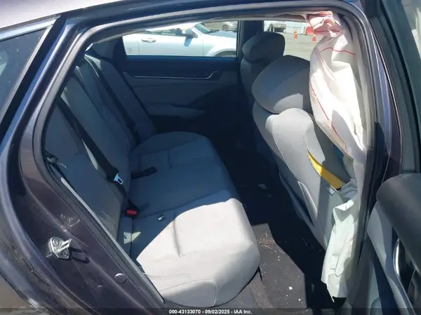 1HGCV1F15JA264090 2018 HONDA ACCORD - Image 8