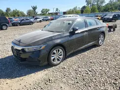 1HGCV1F15JA267569 2018 HONDA ACCORD
