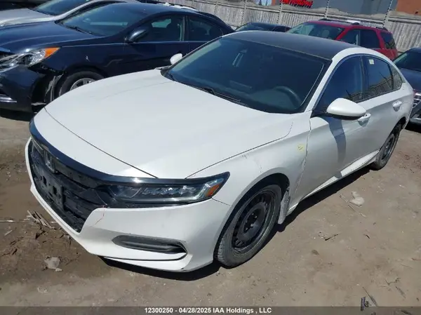 1HGCV1F15JA808541 2018 HONDA ACCORD - Image 2