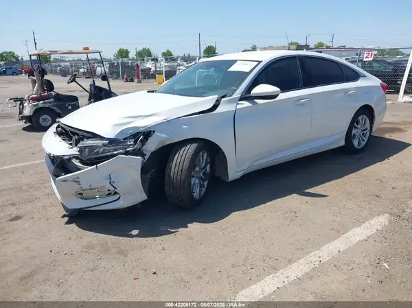 1HGCV1F15KA010333 2019 HONDA ACCORD - Image 2