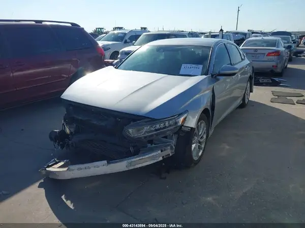 1HGCV1F15KA020442 2019 HONDA ACCORD - Image 2