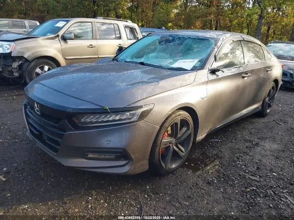 1HGCV1F15KA022496 2019 HONDA ACCORD - Image 2