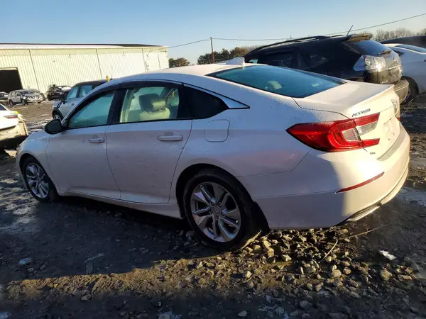 1HGCV1F15KA029027 2019 HONDA ACCORD - Image 2