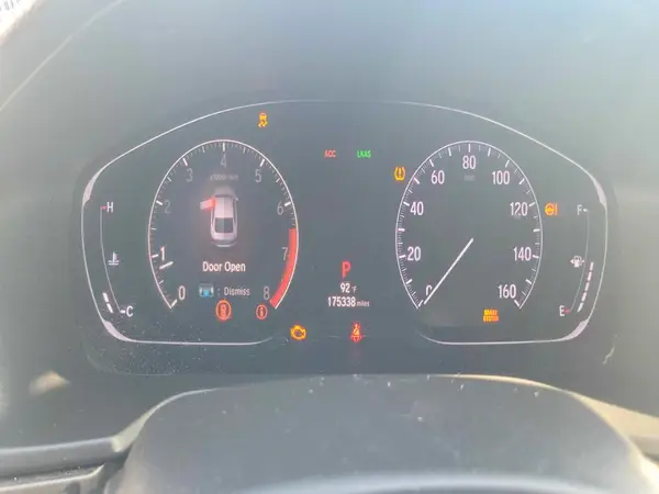 1HGCV1F15KA045082 2019 HONDA ACCORD - Image 8