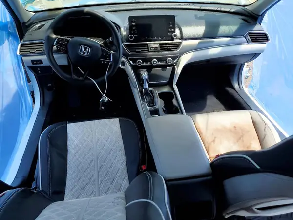 1HGCV1F15KA070869 2019 HONDA ACCORD - Image 8