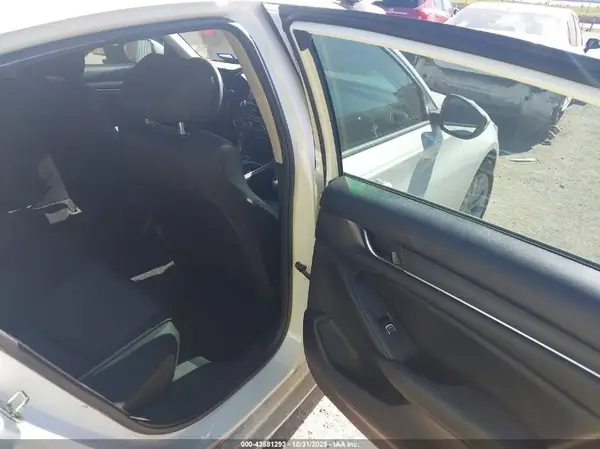 1HGCV1F15KA095285 2019 HONDA ACCORD - Image 8