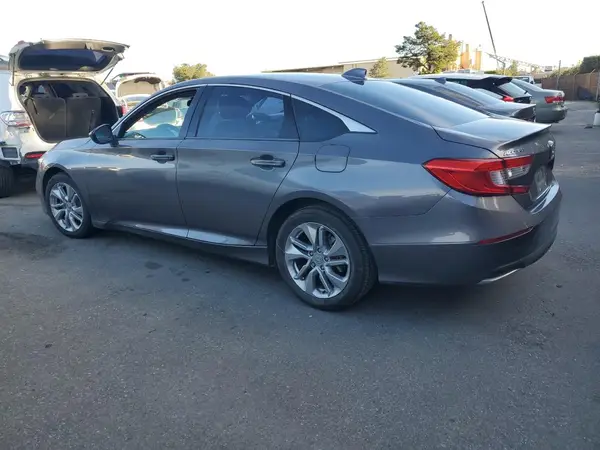 1HGCV1F15KA102817 2019 HONDA ACCORD - Image 2