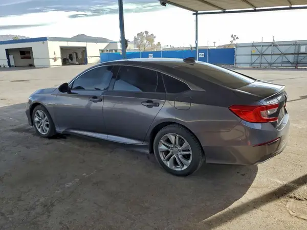 1HGCV1F15KA110156 2019 HONDA ACCORD - Image 2