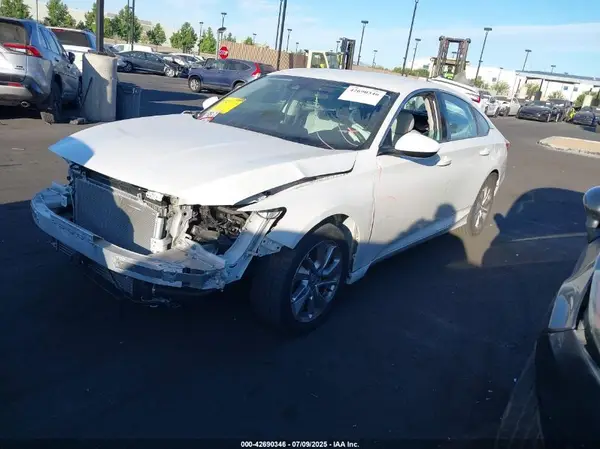 1HGCV1F15KA125157 2019 HONDA ACCORD - Image 2