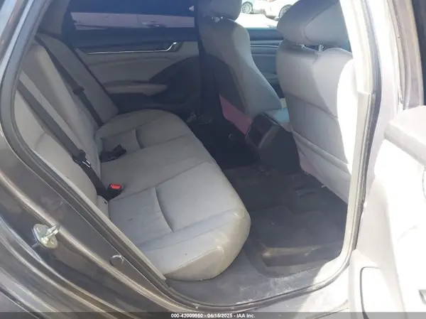 1HGCV1F15KA126650 2019 HONDA ACCORD - Image 8