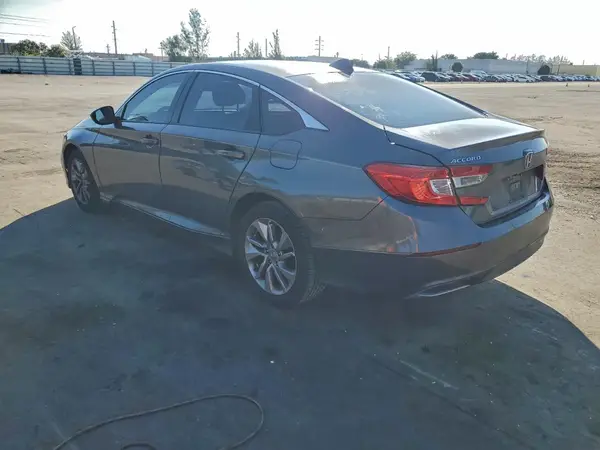1HGCV1F15KA135204 2019 HONDA ACCORD - Image 2