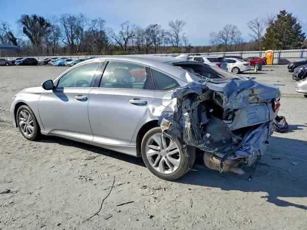 1HGCV1F15KA166971 2019 HONDA ACCORD - Image 2