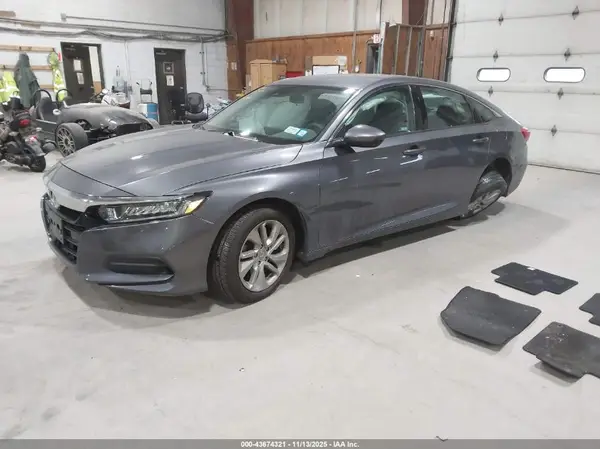 1HGCV1F15KA169949 2019 HONDA ACCORD - Image 2