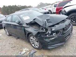1HGCV1F15KA172141 2019 HONDA ACCORD