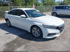 1HGCV1F15KA174102 2019 HONDA ACCORD