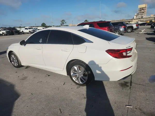 1HGCV1F15KA176867 2019 HONDA ACCORD - Image 2