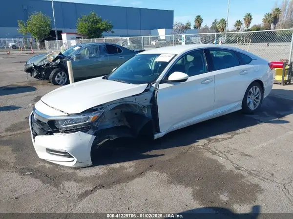 1HGCV1F15LA053149 2020 HONDA ACCORD - Image 2