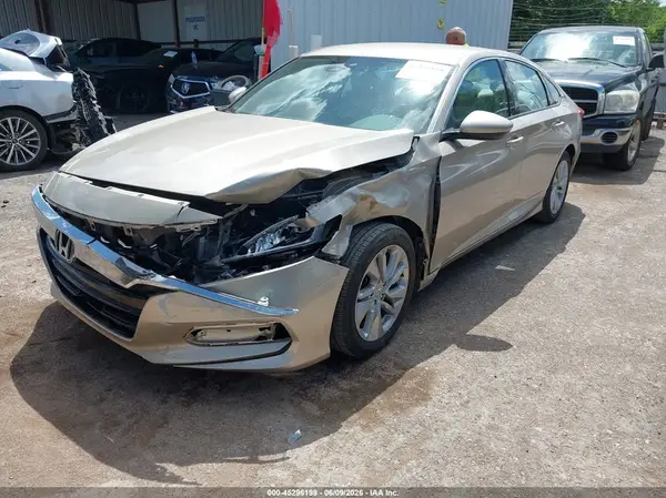 1HGCV1F15LA070856 2020 HONDA ACCORD - Image 2