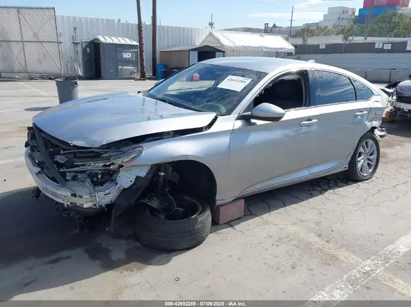1HGCV1F15LA131817 2020 HONDA ACCORD - Image 2