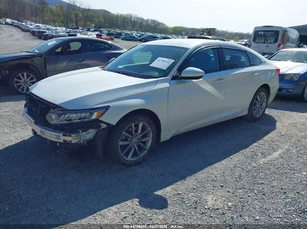 1HGCV1F15NA065692 2022 HONDA ACCORD - Image 2