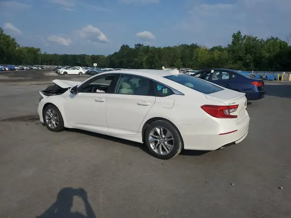 1HGCV1F16JA004894 2018 HONDA ACCORD - Image 2