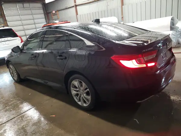 1HGCV1F16JA032145 2018 HONDA ACCORD - Image 2
