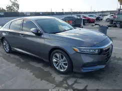 1HGCV1F16JA041833 2018 HONDA ACCORD