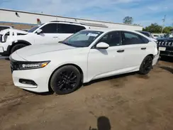 1HGCV1F16JA045946 2018 HONDA ACCORD