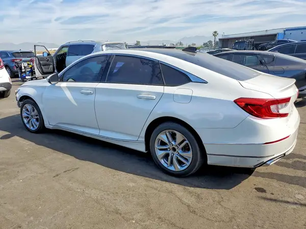 1HGCV1F16JA051732 2018 HONDA ACCORD - Image 2