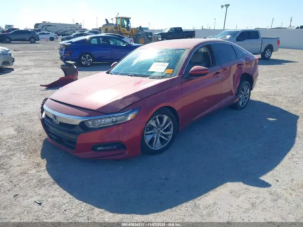1HGCV1F16JA065260 2018 HONDA ACCORD - Image 2