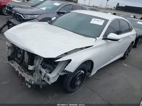1HGCV1F16JA065310 2018 HONDA ACCORD - Image 2