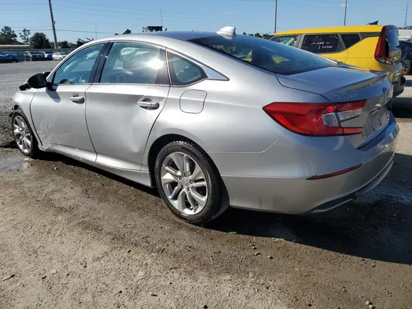 1HGCV1F16JA085637 2018 HONDA ACCORD - Image 2