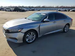 1HGCV1F16JA085654 2018 HONDA ACCORD