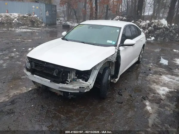 1HGCV1F16JA088165 2018 HONDA ACCORD - Image 2
