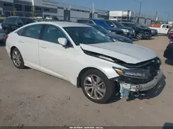 1HGCV1F16JA110861 2018 HONDA ACCORD