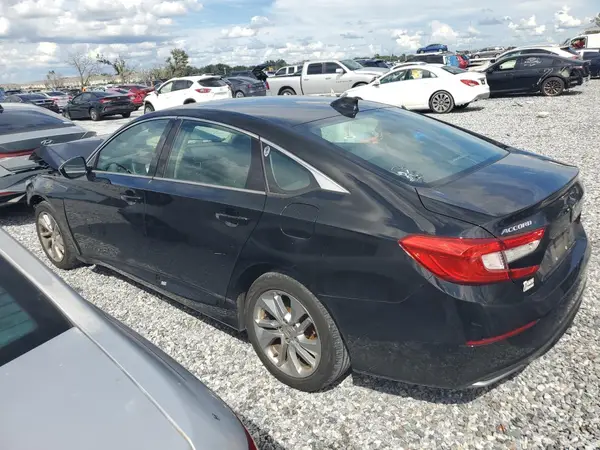 1HGCV1F16JA115638 2018 HONDA ACCORD - Image 2