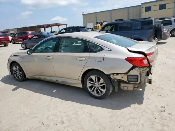 1HGCV1F16JA124923 2018 HONDA ACCORD - Image 2