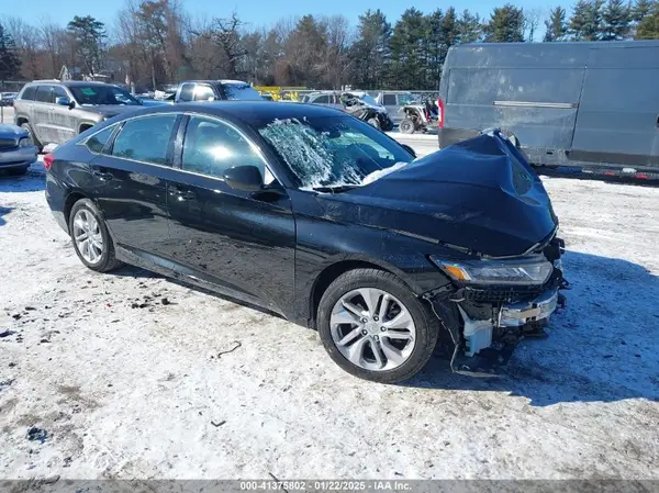1HGCV1F16JA131113 2018 HONDA ACCORD - Image 1