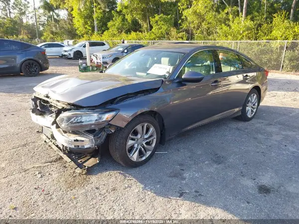 1HGCV1F16JA196446 2018 HONDA ACCORD - Image 2