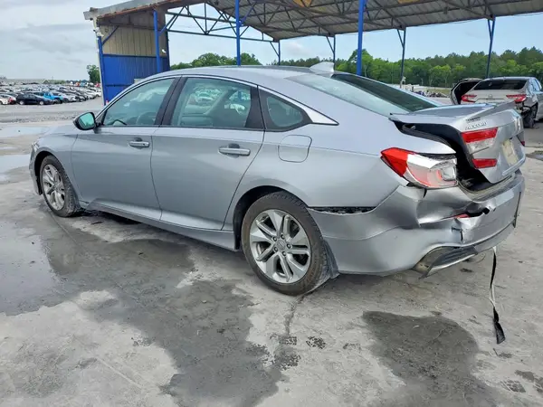 1HGCV1F16JA196852 2018 HONDA ACCORD - Image 2
