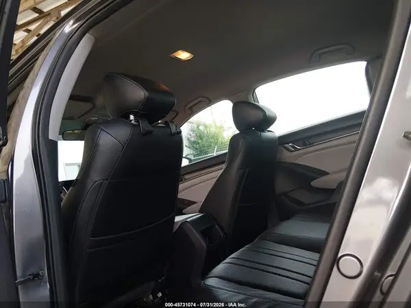 1HGCV1F16JA201404 2018 HONDA ACCORD - Image 8