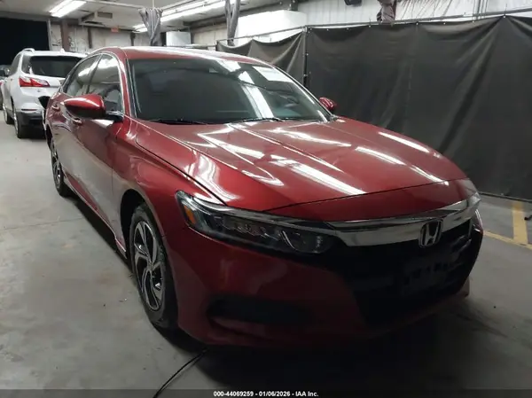 1HGCV1F16JA211463 2018 HONDA ACCORD - Image 1