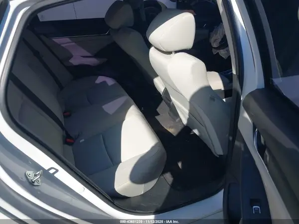 1HGCV1F16JA243023 2018 HONDA ACCORD - Image 8