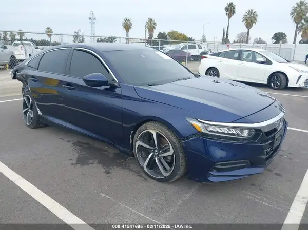 1HGCV1F16JA247430 2018 HONDA ACCORD - Image 1