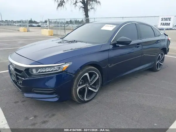 1HGCV1F16JA247430 2018 HONDA ACCORD - Image 2
